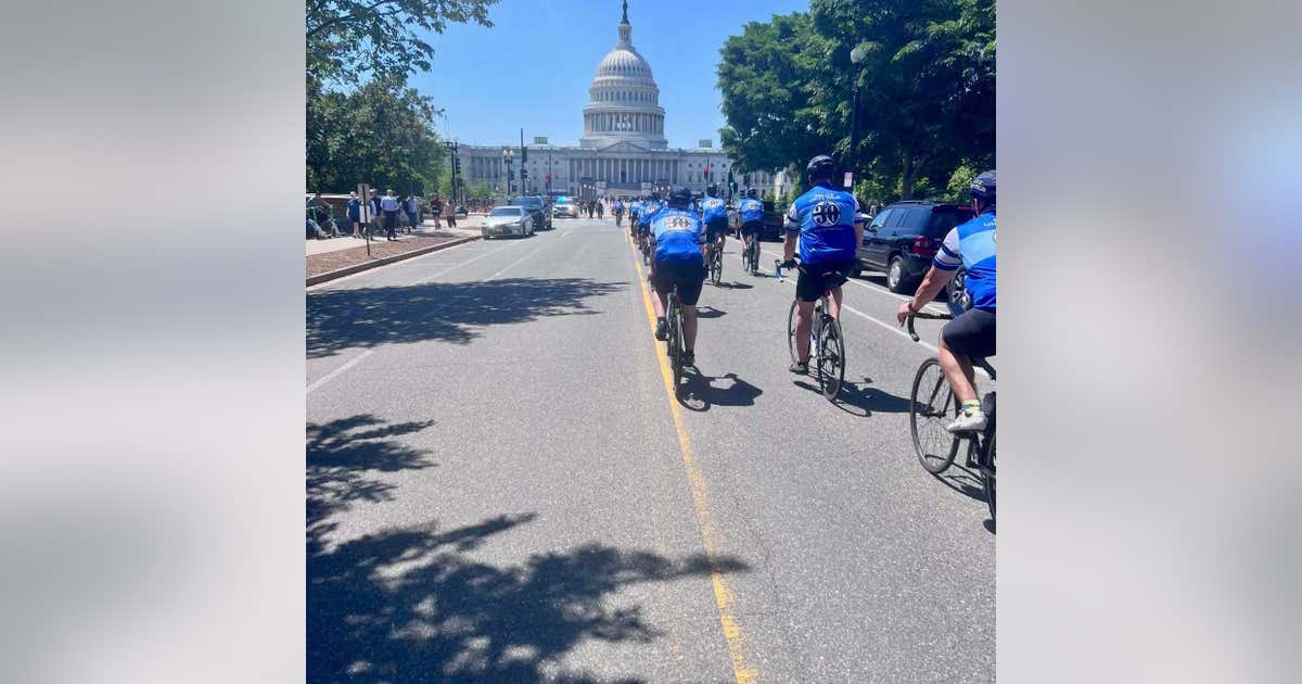 Edgewater officers honor fallen Officer David Jewell in Police Unity Tour