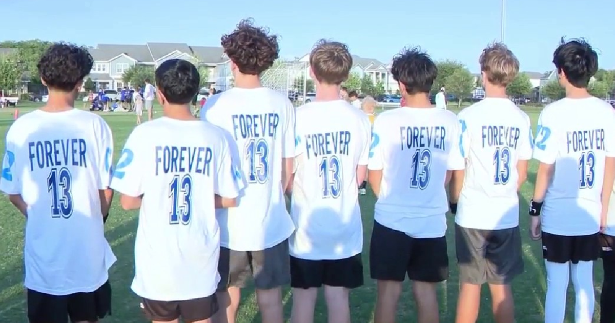 Community honors Florida teen Colton Remsburg, 13, at youth sports game