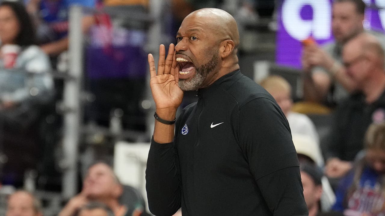 ロットングラフティー　Symbolic omi Coach JKT Jamahl Mosley fired as Orlando Magic head coach | FOX 35 Orlando