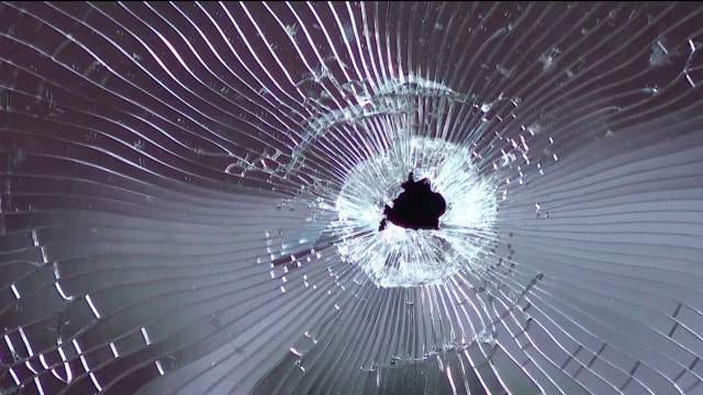 Daytona Beach Police search for shooting suspect after 1 hurt in critical condition