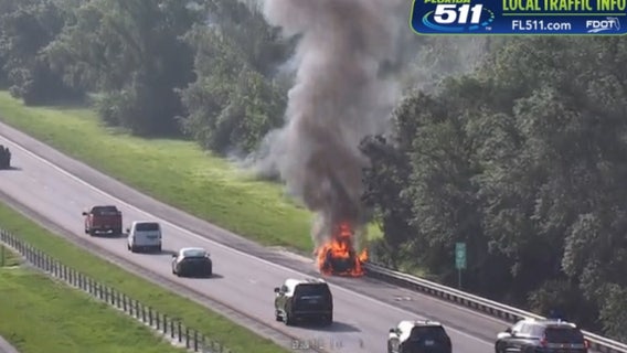 Vehicle fire slows traffic on SR-528 in Orange County