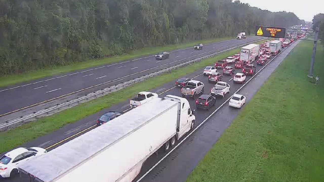 Man dies after pickup truck hits guardrail, overturns on I-75 in Marion County, FHP says