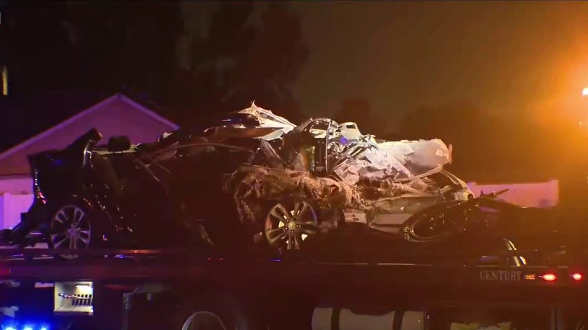 Fiery Orange County crash leaves 5 hospitalized in critical condition