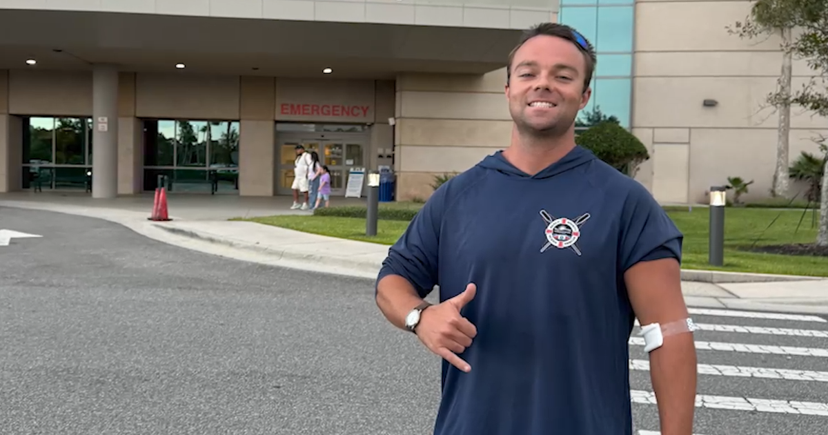 Florida lifeguard shocked by lightning while warning others: 'Scary, painful, and traumatic'