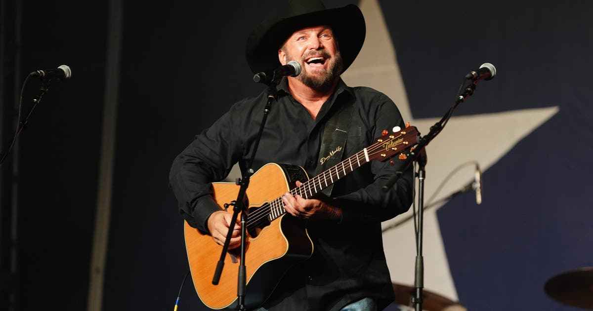 Garth Brooks bringing arena tour to Orlando's Kia Center: Here's when tickets go on sale
