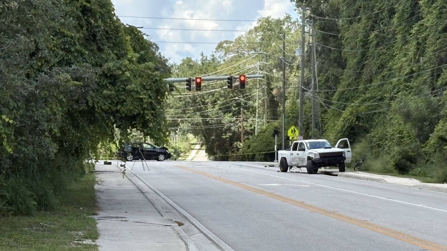 Witness shot, killed after trying to break up fight between man, woman: Deputies