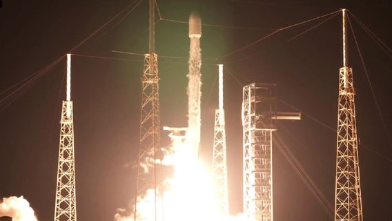 SpaceX launches more satellites from Florida for Starlink mission