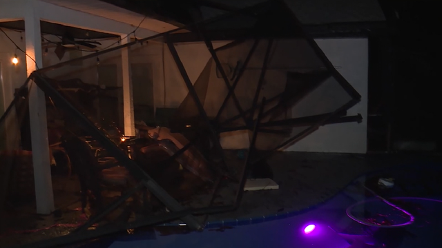 EF-0 tornado touches down in Port St. Lucie, leaving 2-mile path of damage