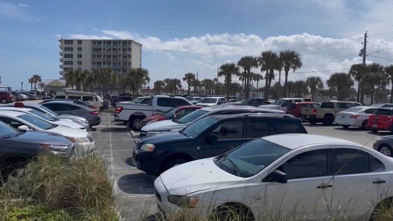 Easier parking in New Smyrna Beach? City considering real-time parking alerts, mobile app