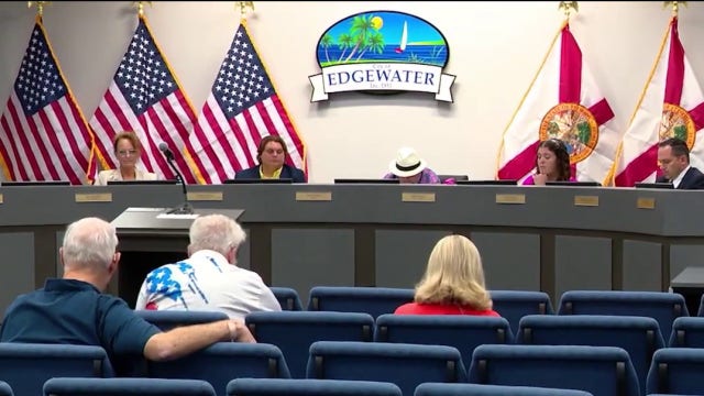 Edgewater approves ban on AI data centers as Orange County weighs moratorium