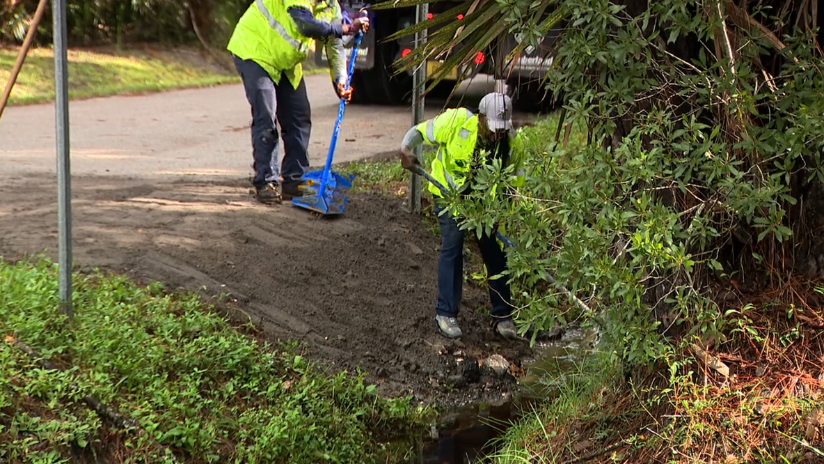 Seminole County plans drainage fixes as residents along Michigan Ave. grapple with persistent rain, flooding
