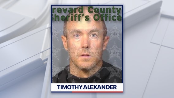 Florida man slashed by machete-wielding landlord after doorbell dispute, officials say