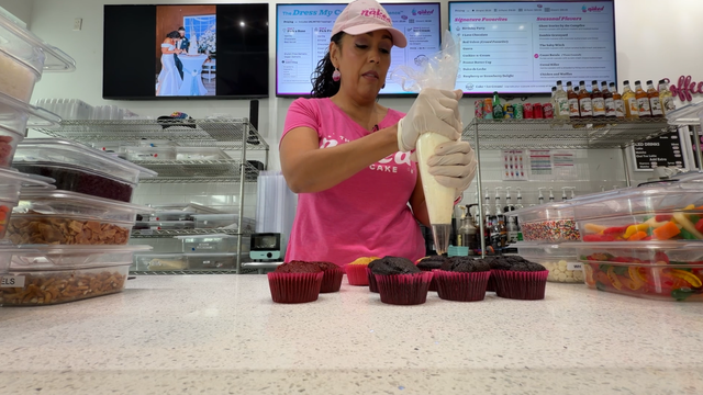 From teacher to baker: How a Lake Nona entrepreneur turned The Naked Cupcake into success