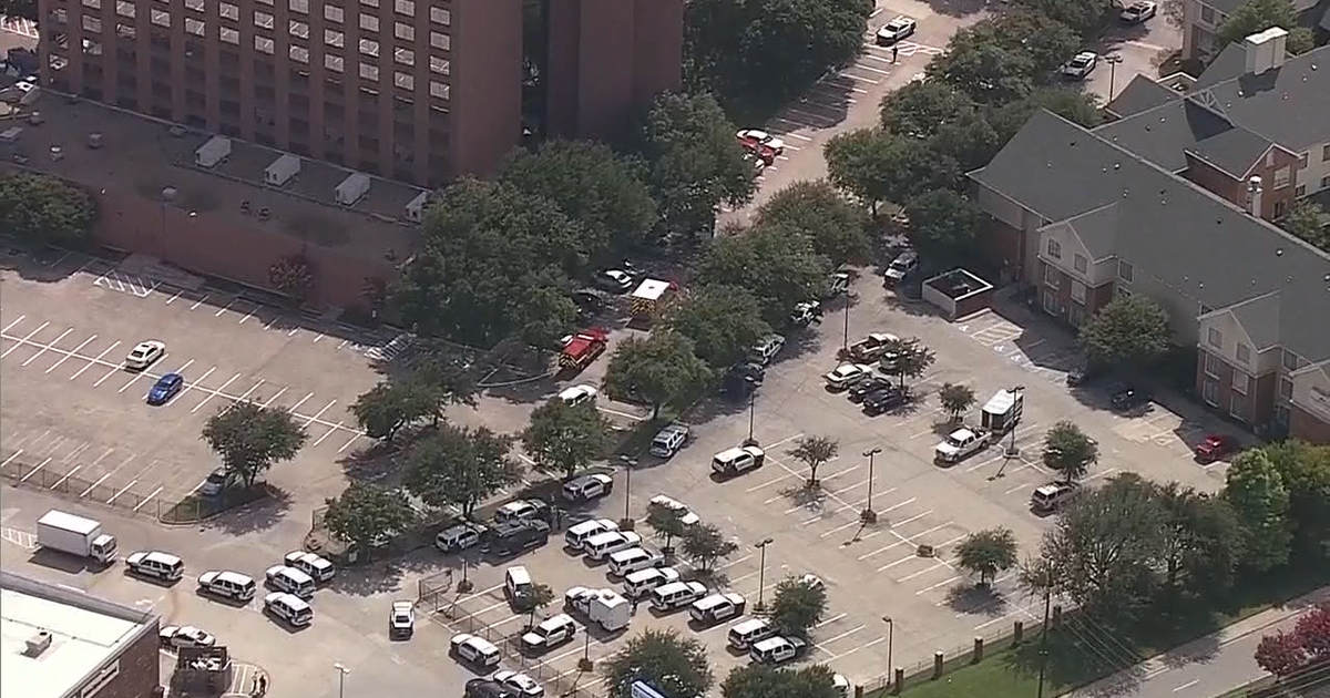 One arrested, one injured in Dallas hotel standoff | FOX 4 Dallas-Fort ...