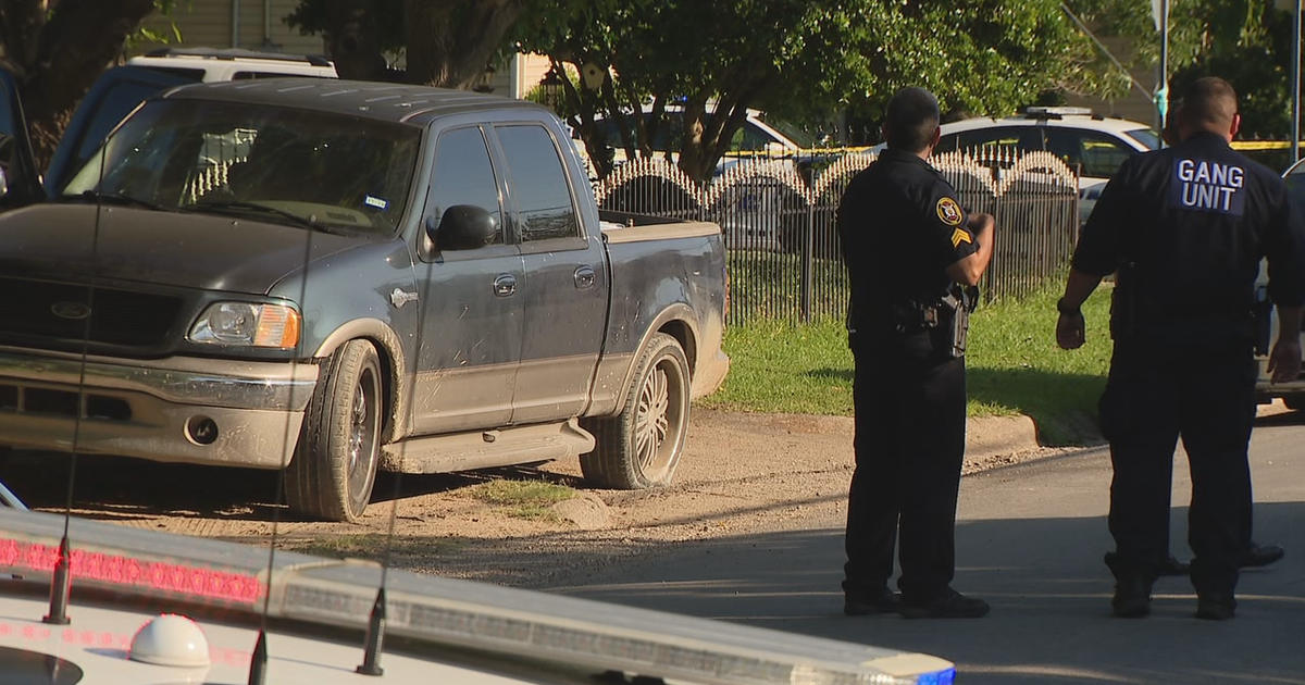 Dallas 17-year-old killed in Tuesday shooting | FOX 4 Dallas-Fort Worth