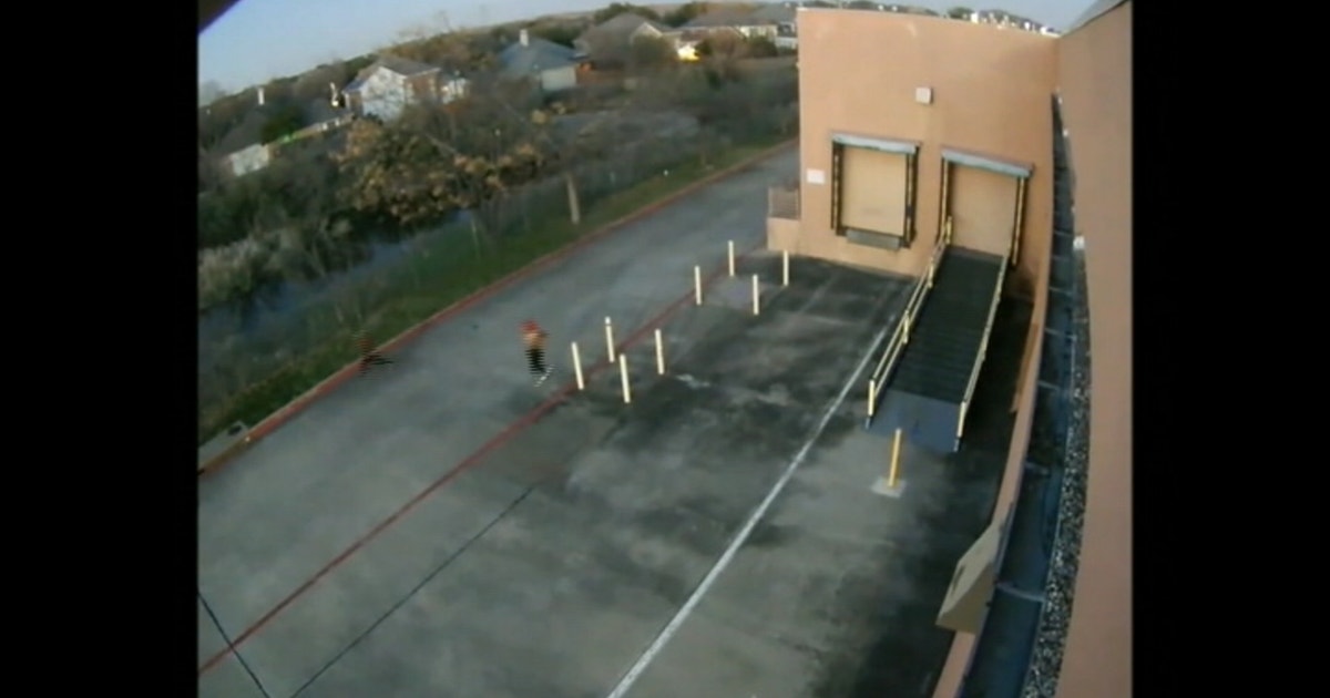 Man killed during armed robbery in Far North Dallas | FOX 4 Dallas-Fort ...