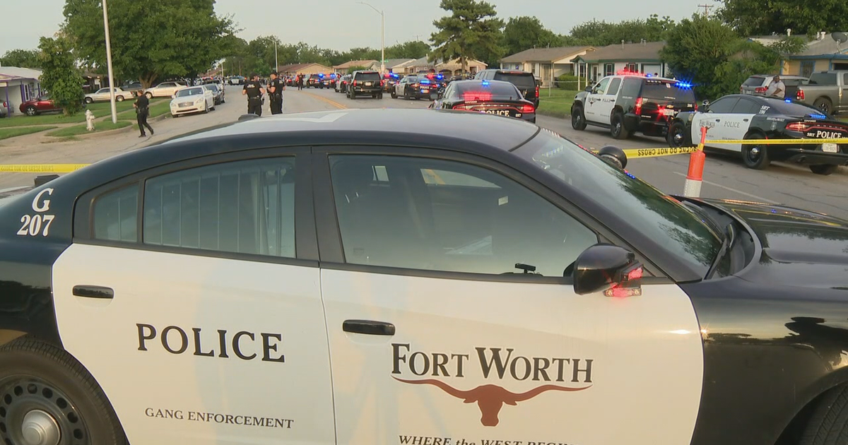 Tensions flare at Fort Worth city council meeting following 4 police ...
