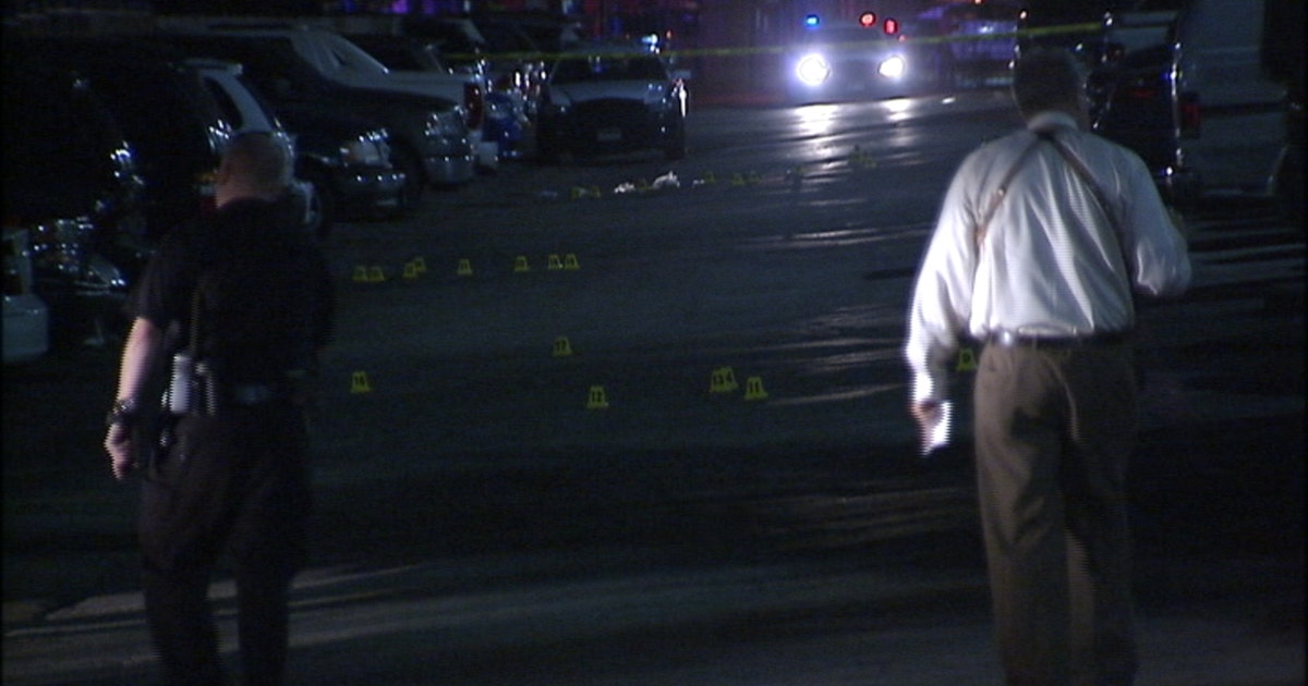 Police kill armed man outside Dallas apartment complex | FOX 4 Dallas ...