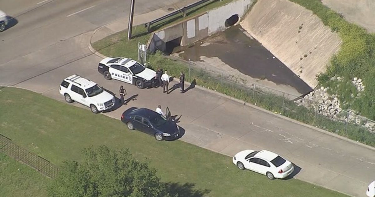 Police investigating body found in Pleasant Grove | FOX 4 Dallas-Fort Worth