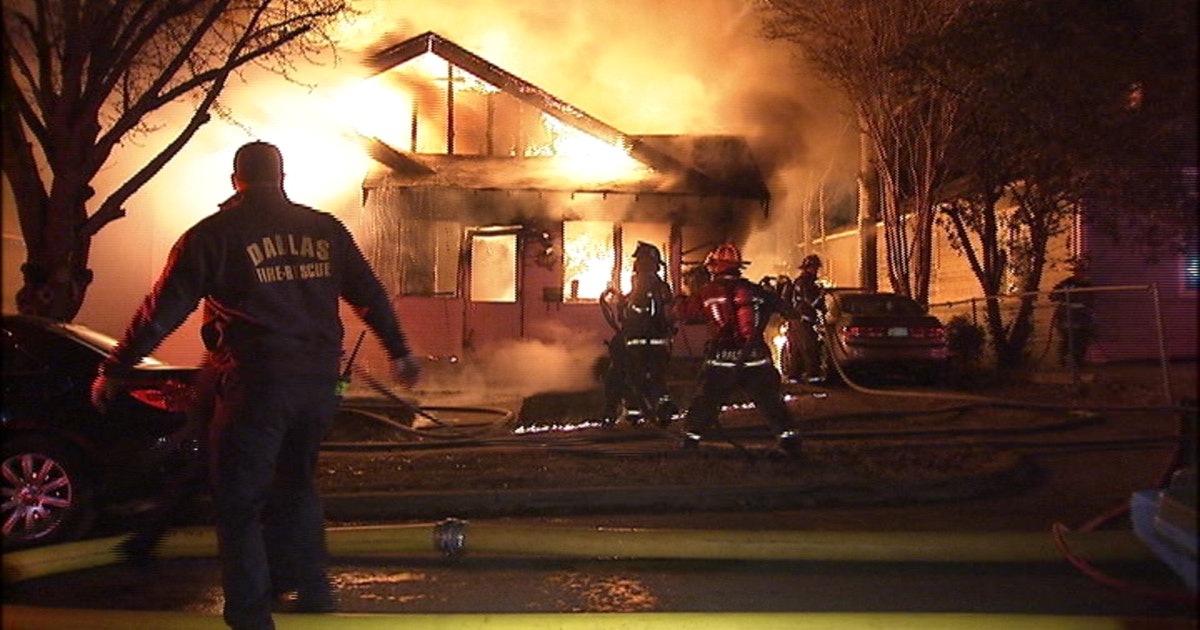 Intense fire destroys Dallas home | FOX 4 Dallas-Fort Worth
