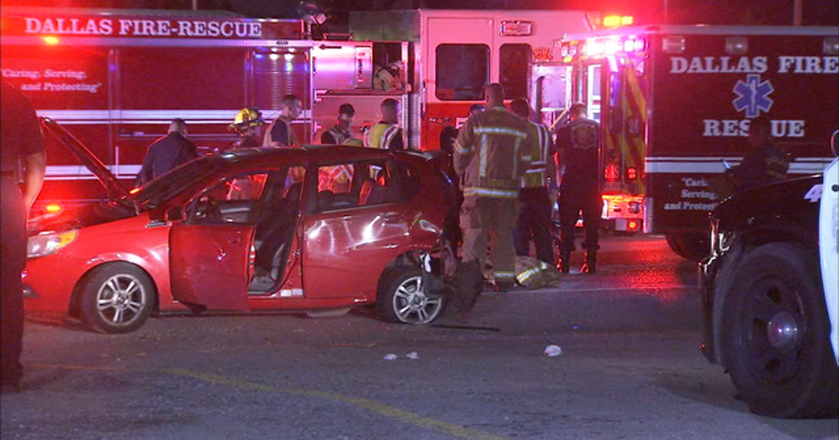 4 hurt in crash involving Dallas fire engine | FOX 4 Dallas-Fort Worth