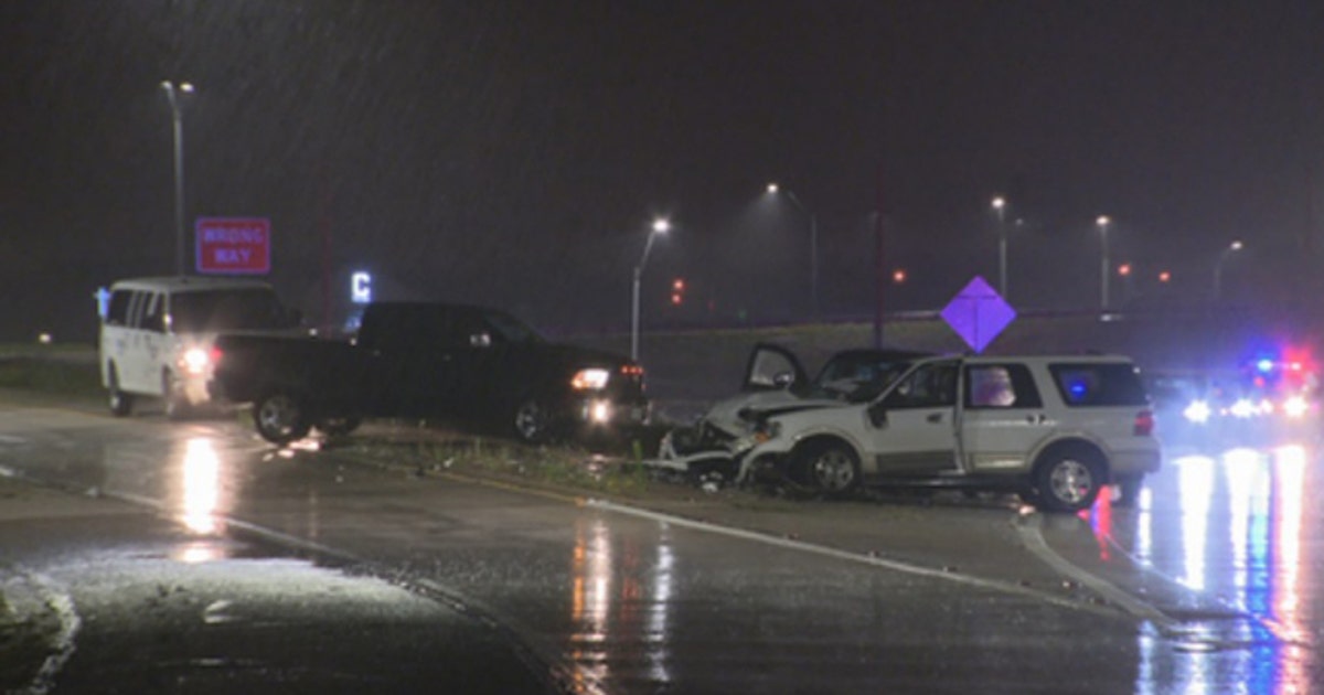 1 person killed, 3 rescued from fiery crash scene in Fort Worth | FOX 4 ...