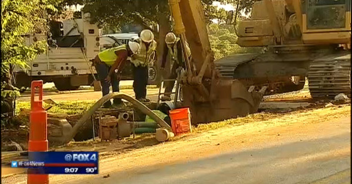Crews work to fix Arlington water main breaks | FOX 4 Dallas-Fort Worth