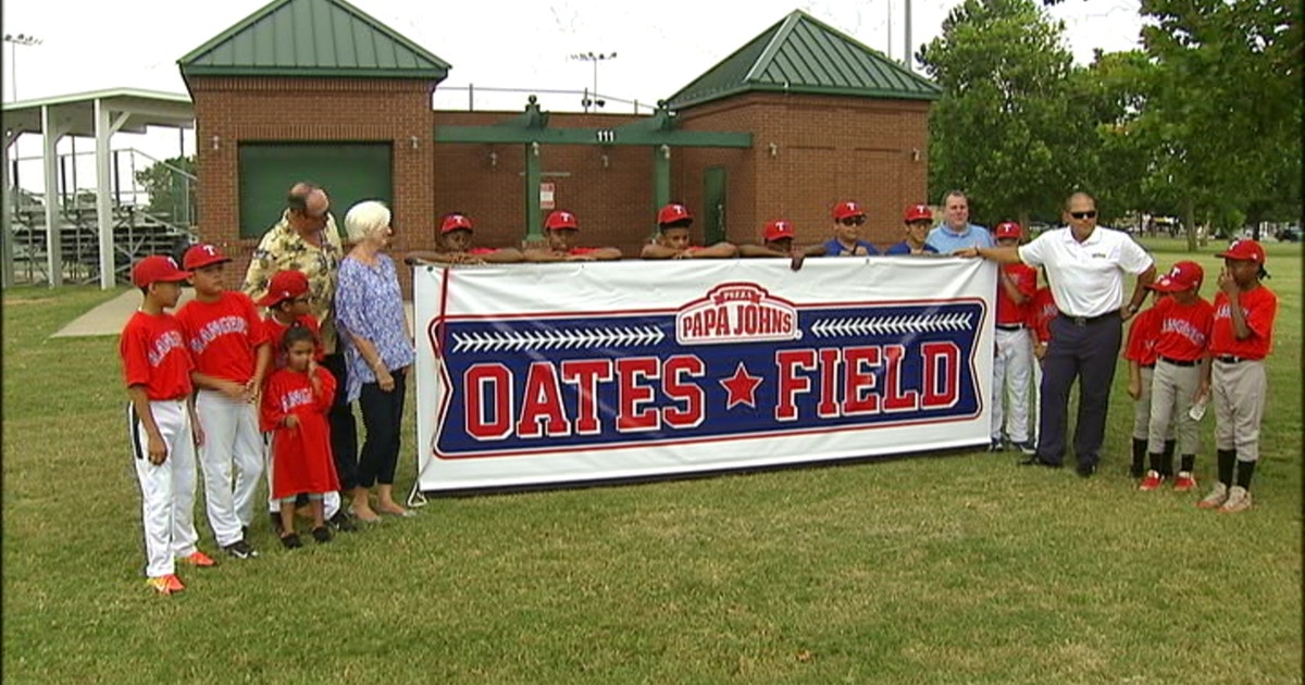 Rangers dedicate Youth Academy field in honor of Johnny Oates | FOX 4 ...