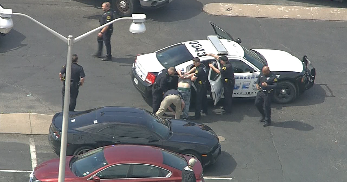 Police chase ends as suspect runs into spa | FOX 4 Dallas-Fort Worth