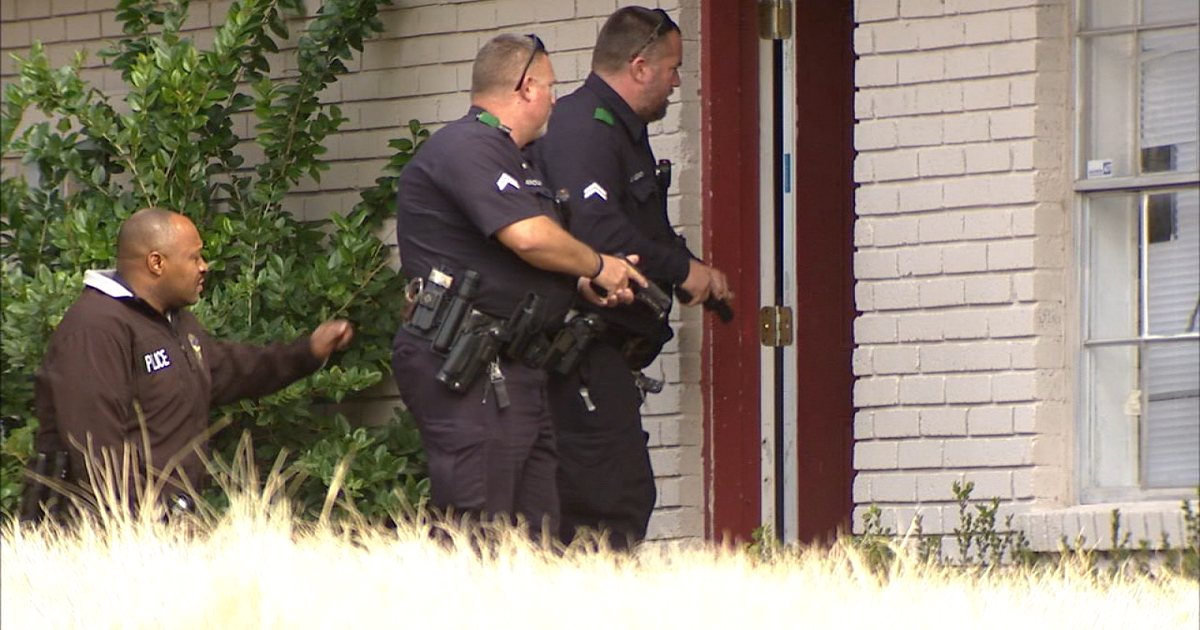Dallas police searching for murder suspect, witnesses | FOX 4 Dallas ...