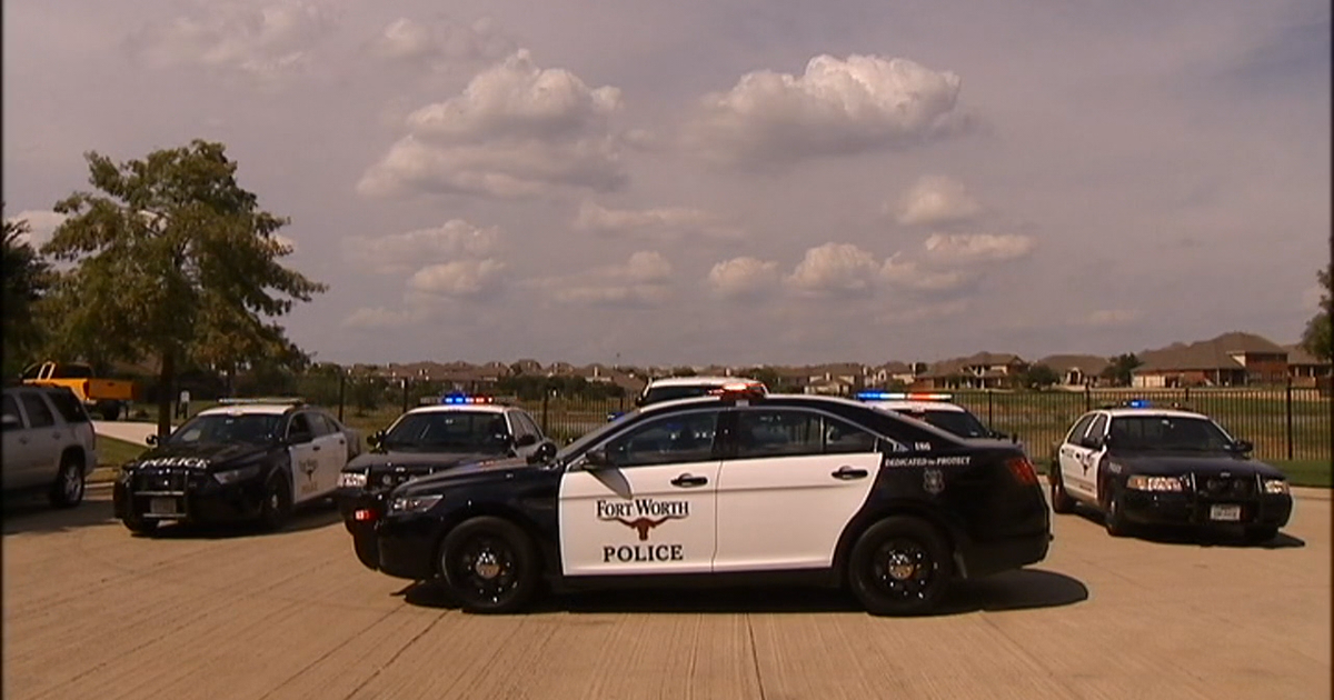 Fort Worth City Council approves hiring more police officers | FOX 4 ...