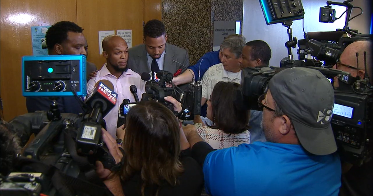 Mistrial declared in trial of Ex-Mesquite cop who shot man | FOX 4 ...