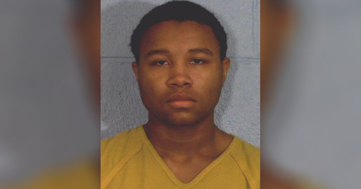 Fort Worth cop playing online game hears teen's school threat | FOX 4 ...