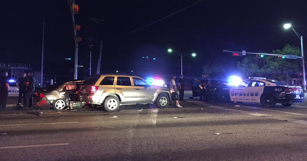 Police chase ends in 4-vehicle crash in Pleasant Grove | FOX 4 Dallas ...
