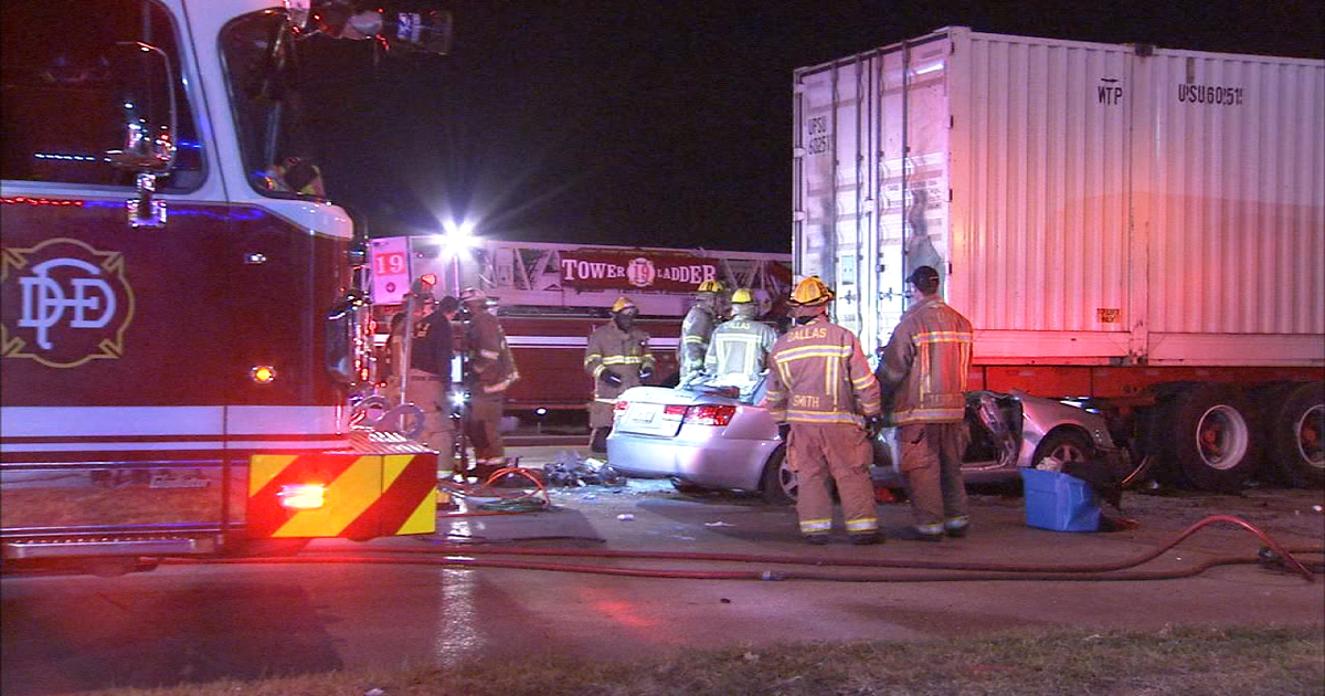 3 killed when car rear ends UPS truck | FOX 4 Dallas-Fort Worth
