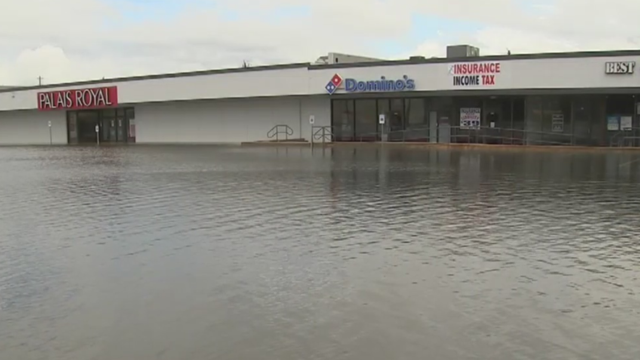 Rain floods homes, streets in Wharton, Kendleton FOX 4 DallasFort Worth