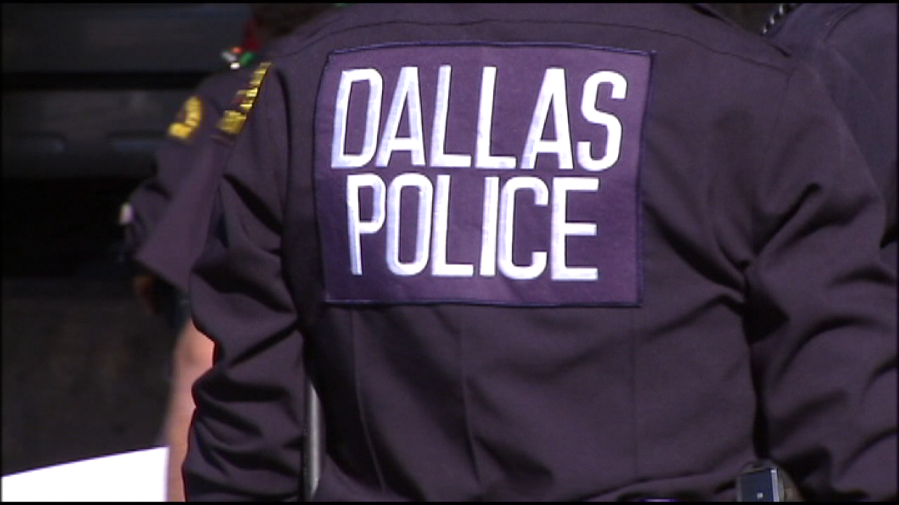 Dallas PD officer arrested on DWI charge
