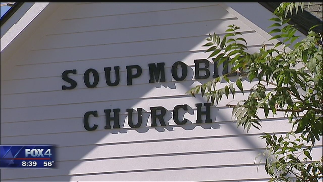 Soupmobile Church opens for Dallas homeless