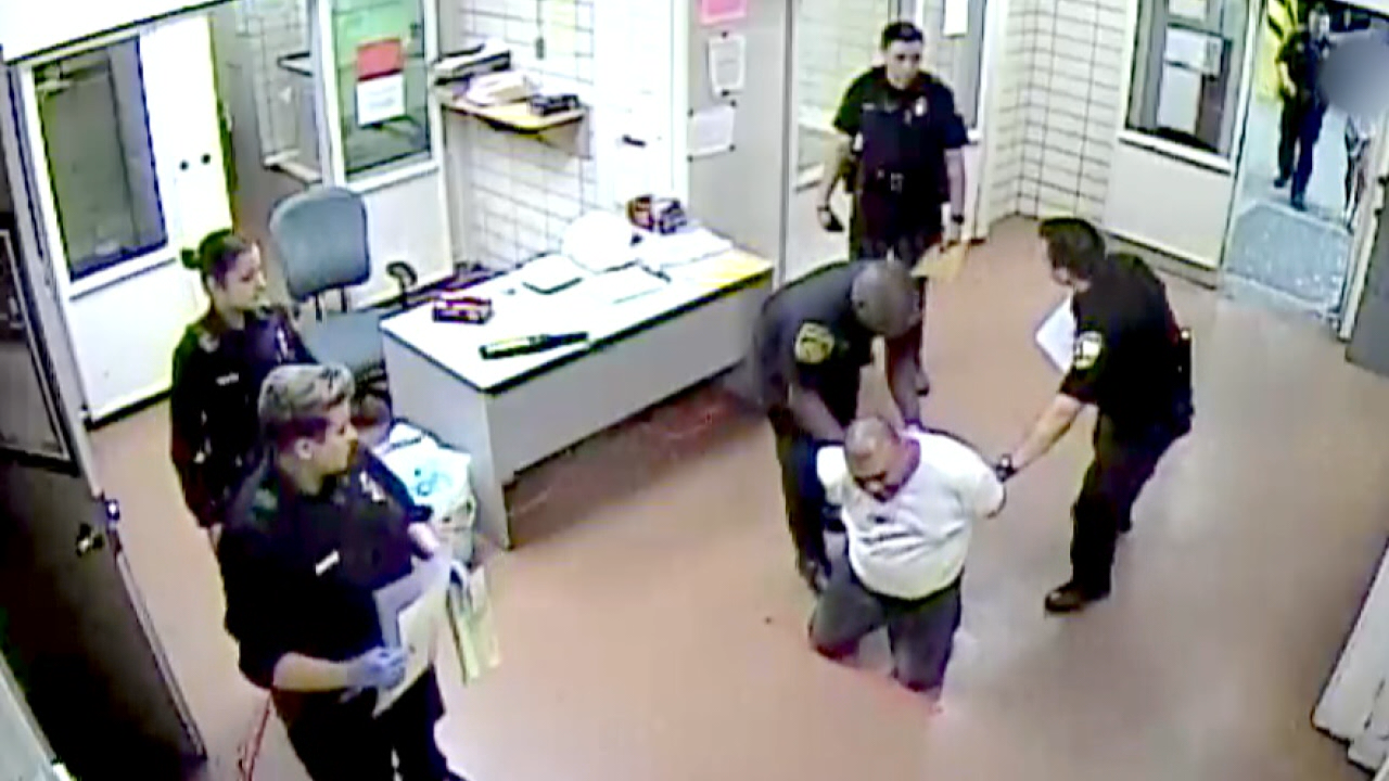 Man Claims Dallas County Jailer Used Excessive Force During Arrest