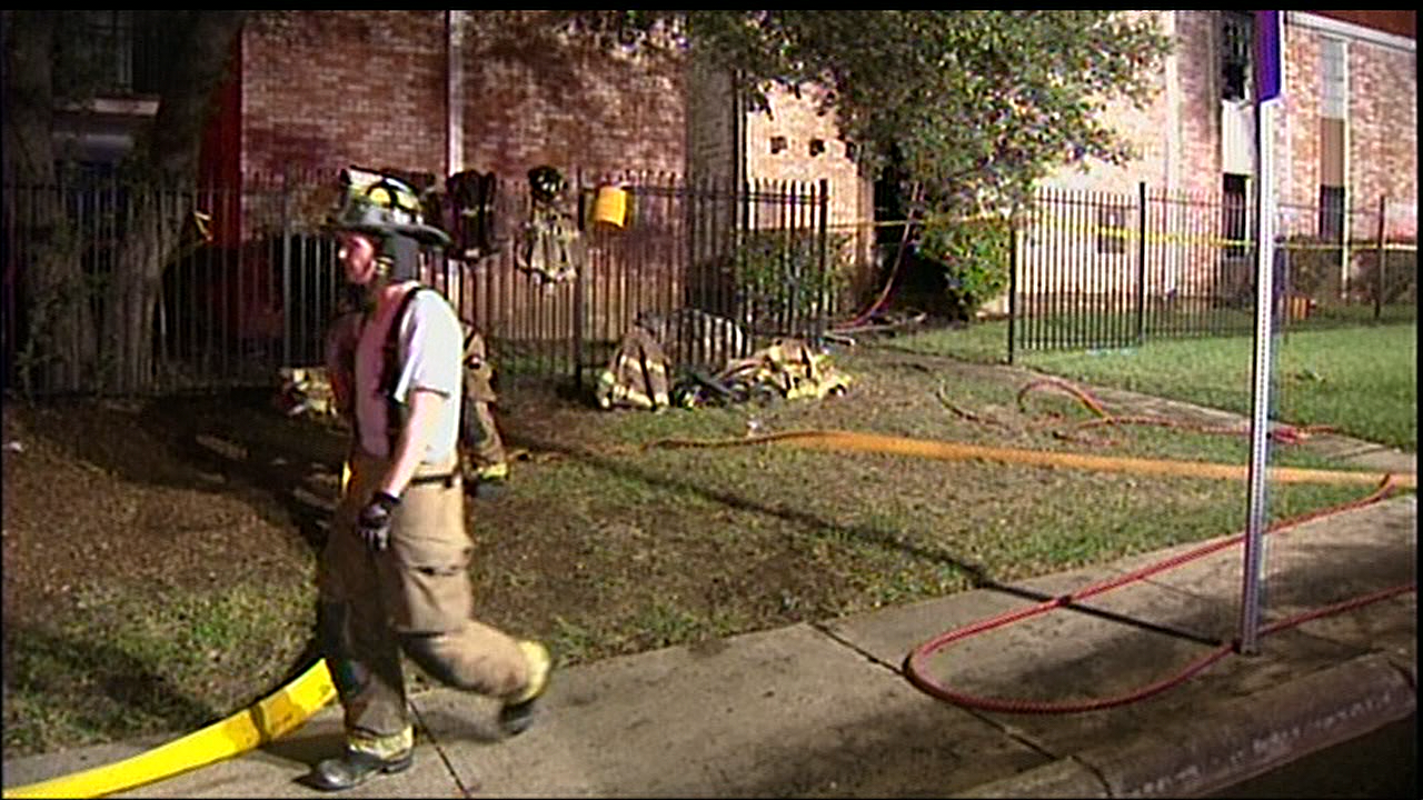 Fort Worth Apartment Fire Damages Six Units Displaces