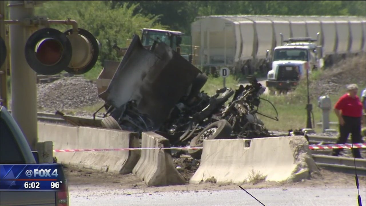 2 dead, 11 injured after TRE train collides with dump truck | FOX 4 ...