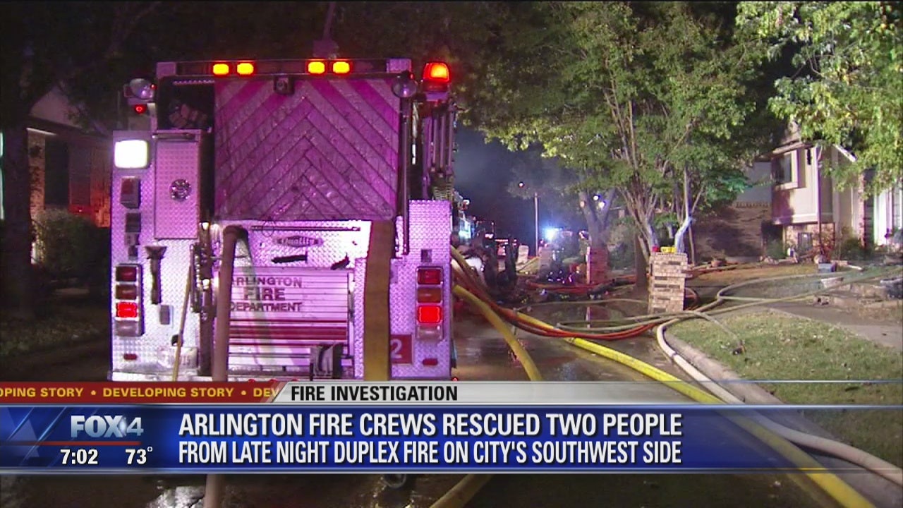 Arlington crews rescue two from duplex fire