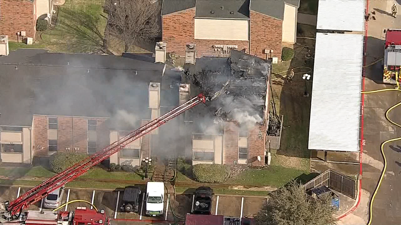 One person killed in North Richland Hills apartment fire