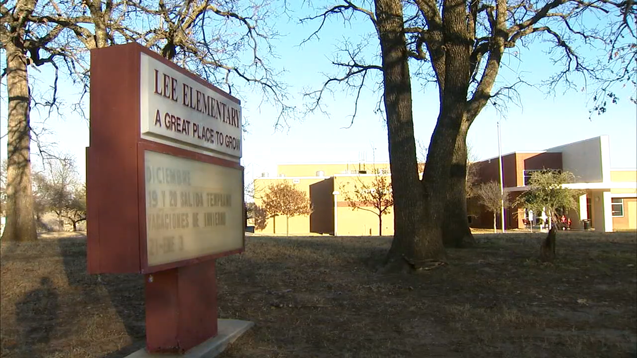 Denton ISD revotes on name change for Robert E. Lee Elementary FOX 4
