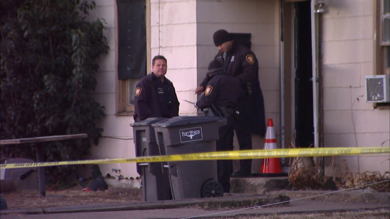 Police investigating fatal shooting in fort worth home fox 4 dallas