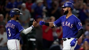 Rangers agree to 1-year deals with Mazara, DeShields