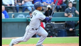 Segura keys 4-run 9th as Mariners rally past Rangers 6-2