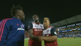 FC Dallas beats Sounders 2-1 with 2 own goals