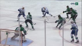 Stars' win streak ends with 6-0 loss to Canucks