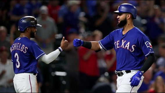 Rangers agree to 1-year deals with Mazara, DeShields